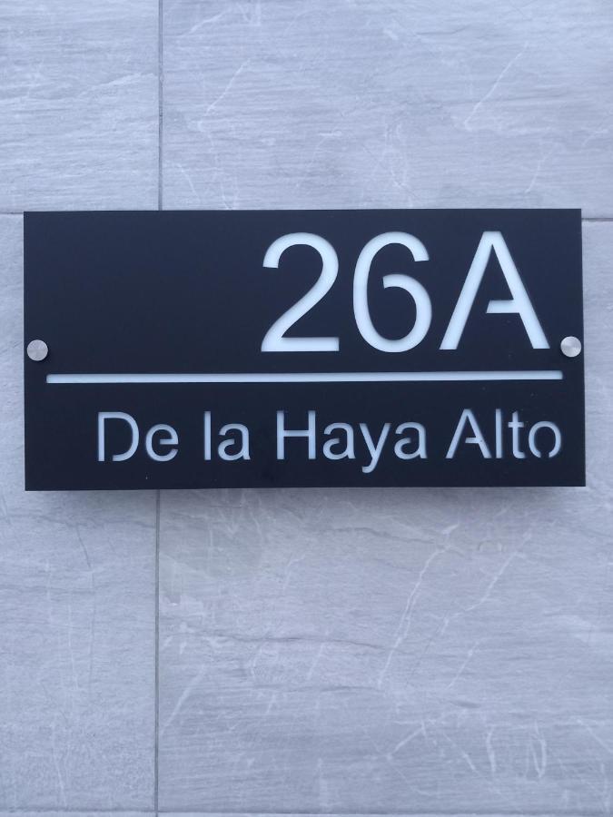 Apartamento De La Haya, Junto Al Teatro Romano Apartment Mérida Luaran gambar